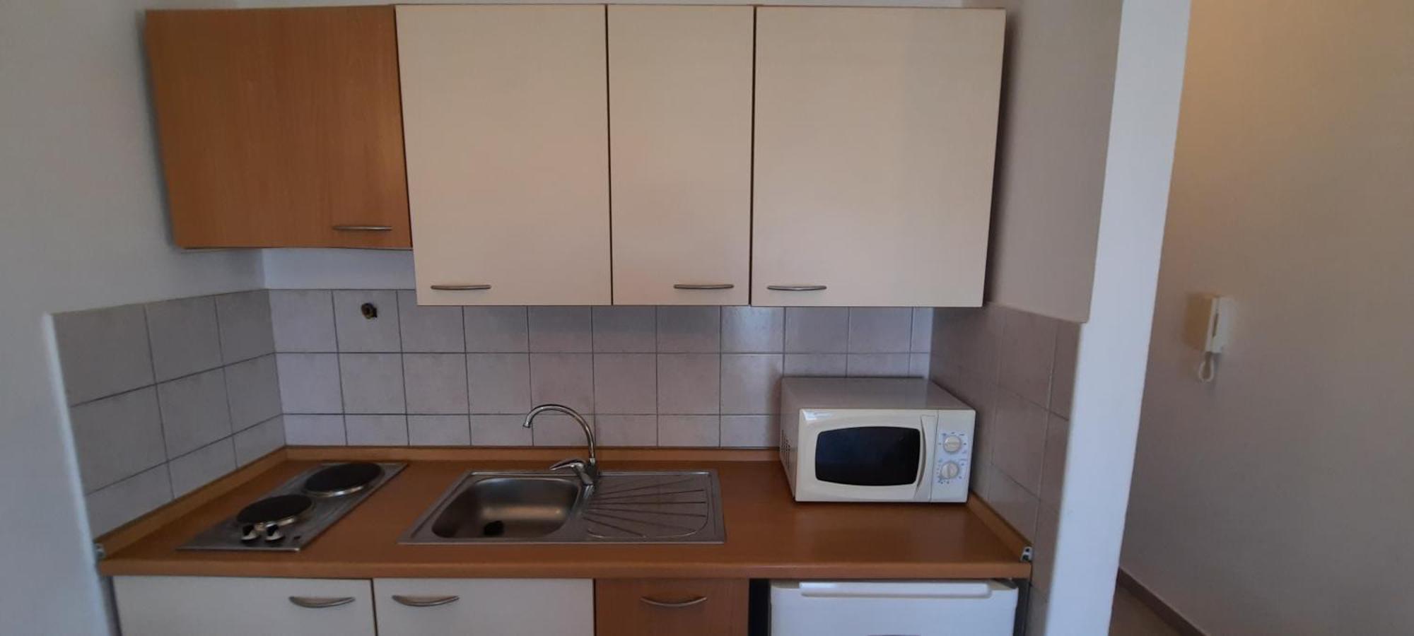 Apartments Dada トゥラニ 部屋 写真